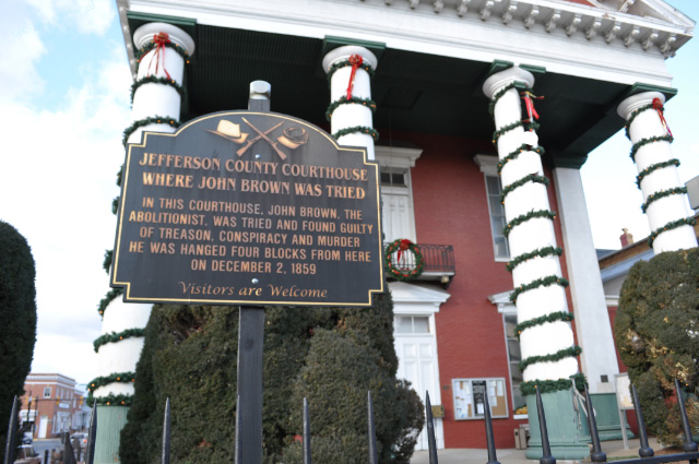 Jefferson County Court House with sign